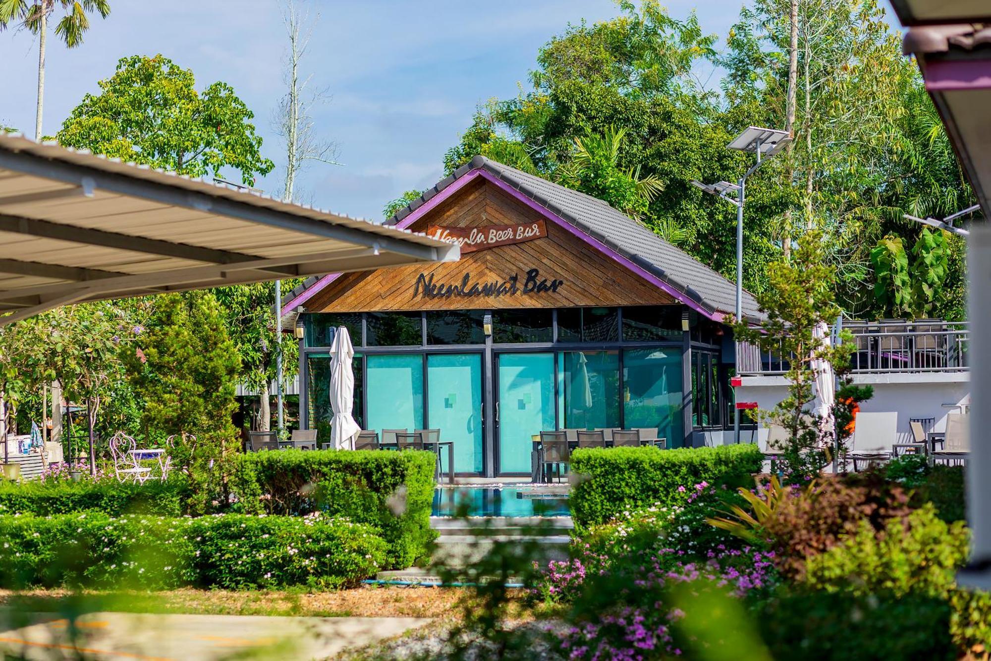 Neenlawat Riverside Surat Thani Zewnętrze zdjęcie